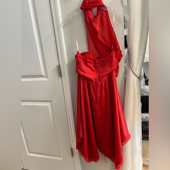 CURELLA DISNEY DRESS SIZE XS NWOT RED LIVE ACTION WITH POCKETS - Picture 4 of 13